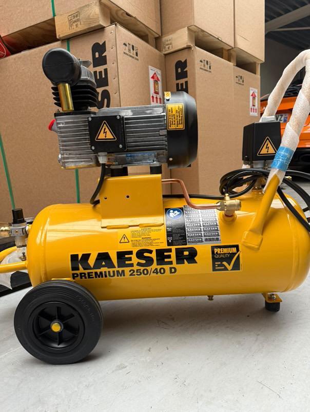 Kaeser Premium 250/40 D-compressor — nieuw, verpakt, Doe-het-zelf en Bouw, Compressors, Zo goed als nieuw, Mobiel, Ophalen of Verzenden
