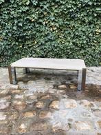 Table basse en travertin avec pieds en chrome et laiton, Comme neuf, Seventies - Regency, 100 à 150 cm, Rectangulaire
