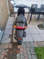 Piaggo typhoon 1997 A klasse MET ALLE PAPIEREN, Fietsen en Brommers, Scooters | Piaggio, Ophalen, Zo goed als nieuw