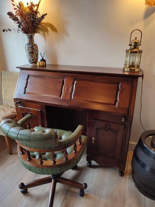 Antiek houten bureau secretaire met klep met stoel, Huis en Inrichting, Kasten | Secretaires, Zo goed als nieuw, Ophalen