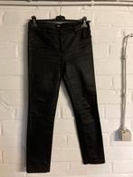 Zwarte lange broek met een beetje glans, Caroll, maat 40, Maat 38/40 (M), Caroll, Zwart, Ophalen of Verzenden