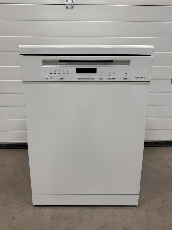 Miele G 7100 SC BW / Vrijstaande vaatwasser, Electroménager, Lave-vaisselle, Comme neuf, Autoportant, Moins de 10 litres, Classe énergétique A ou plus économe