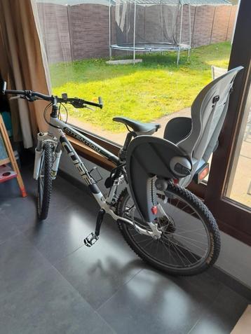 Polisport fietsstoeltje beschikbaar voor biedingen