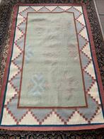 Oud Kelim tapijt in hippe kleuren, Ophalen, Gebruikt, 150 tot 200 cm, Rechthoekig