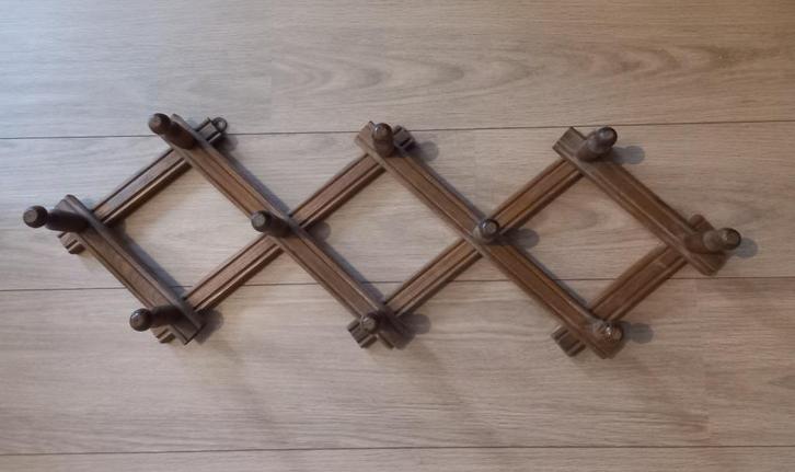 Porte manteau accordéon en bois, Maison & Meubles, Accessoires pour la Maison | Portemanteaux, Comme neuf, Portemanteau mural