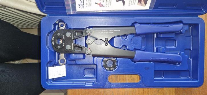 Pince à sertir multicouche TH 16-20 Sanistal Coffret complet, Doe-het-zelf en Bouw, Gereedschap | Handgereedschap, Nieuw, Ophalen