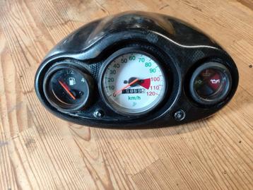 Suzuki katana 50 ay tellerset beschikbaar voor biedingen