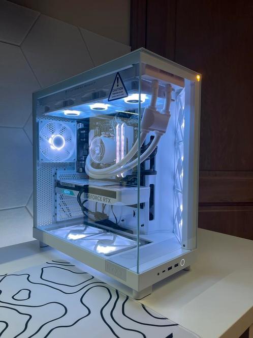 Gaming pc wit rgb nzxt H6 flow, Computers en Software, Desktop Pc's, Zo goed als nieuw, 4 Ghz of meer, SSD, 16 GB, Met videokaart