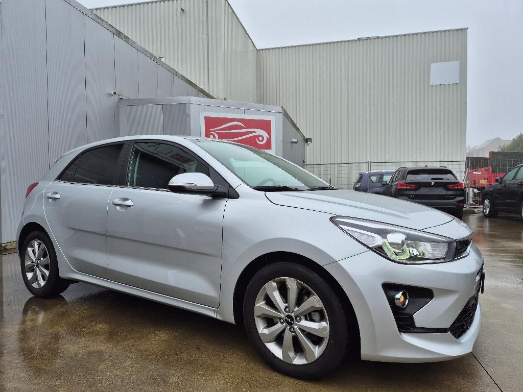 Kia Rio 1.0Ti 100cv // AUTO. 7DCT // 23.869 KM !! 2023 !!, Autos, Argent ou Gris, Achat, 998 cm³, Euro 6