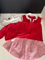 Ensemble 6 ans jupe- 2 tee-shirts - 1 gilet courtes manches, Enlèvement ou Envoi, Comme neuf