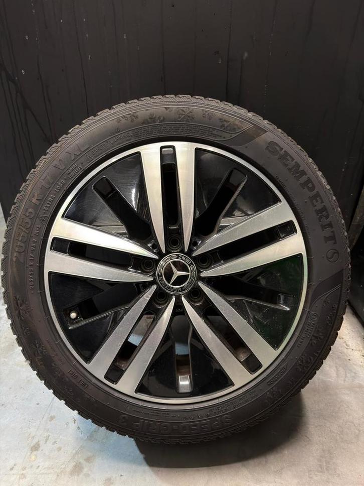 Mercedes A klasse wintervelgenset, Auto-onderdelen, Banden en Velgen, Banden en Velgen, Winterbanden, 17 inch, 205 mm, Personenwagen