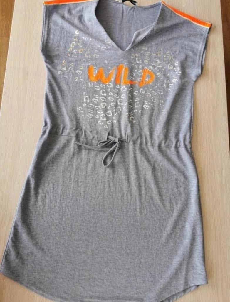 Zomerjurkje Quinze maat M nieuw met label, Kleding | Dames, Ophalen, Nieuw, Maat 38/40 (M), Grijs