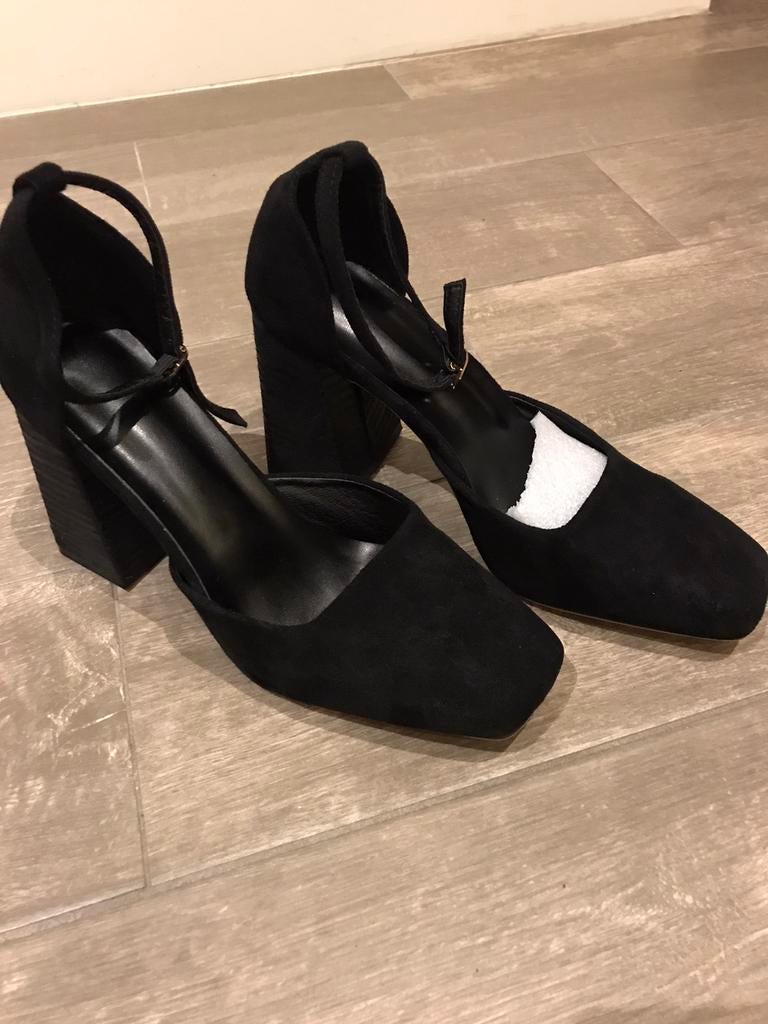 SPLİNTERNİEUWE LEDEREN DAMESSCHOEN MAAT 38 , VOOR FEEST ENZ, Neuf, Enlèvement ou Envoi, Chaussures à haut talons, Noir