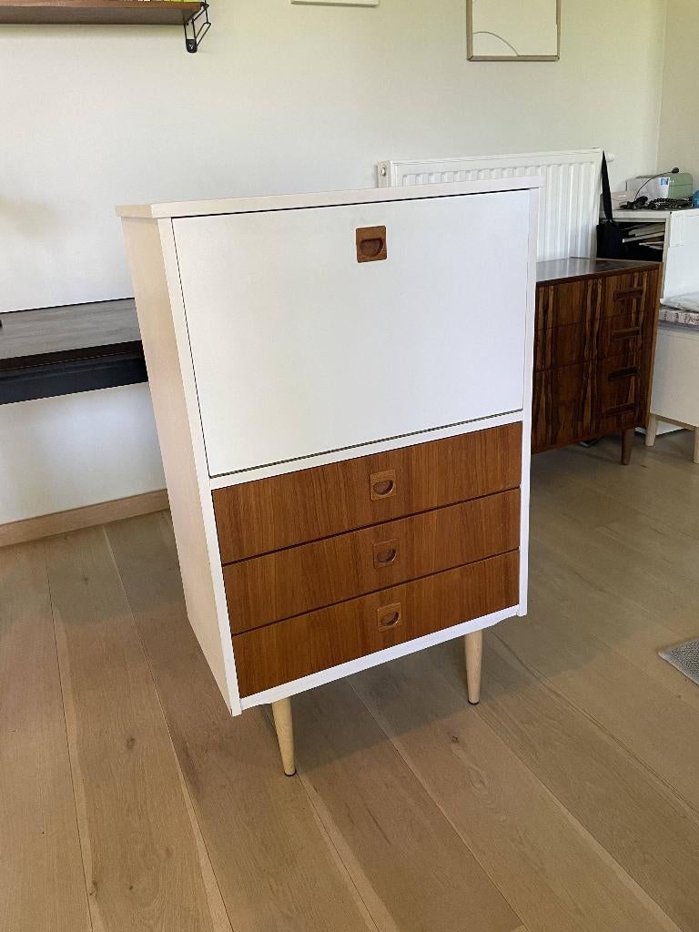 Teak vintage chest, 3 ou 4 tiroirs, 25 à 50 cm, Mid-Century, Enlèvement