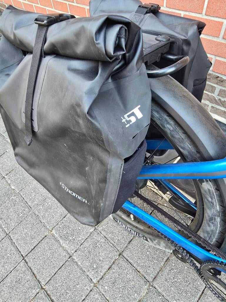 Stromer st dubbele afneembare tassen nieuwstaat, Ophalen