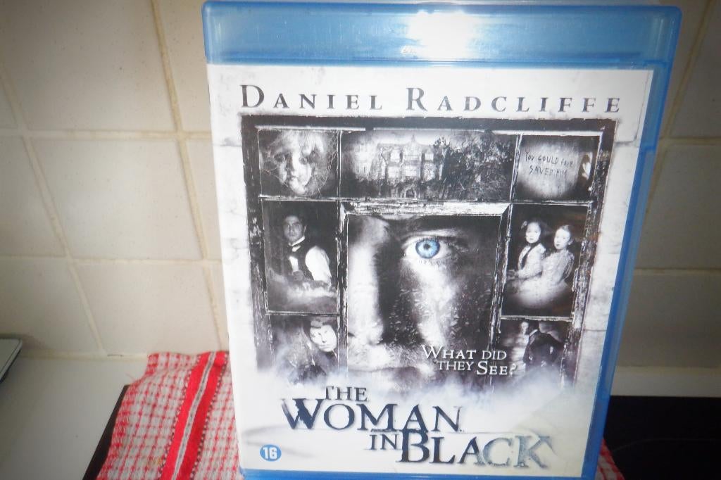 BLU RAY The Woman In Black.(Daniel Radcliffe), Ophalen of Verzenden, Zo goed als nieuw, Horror