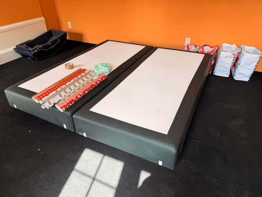 2 boxspring 90cm X 200cm. Gratis, Enlèvement, Utilisé, 180 cm, 200 cm