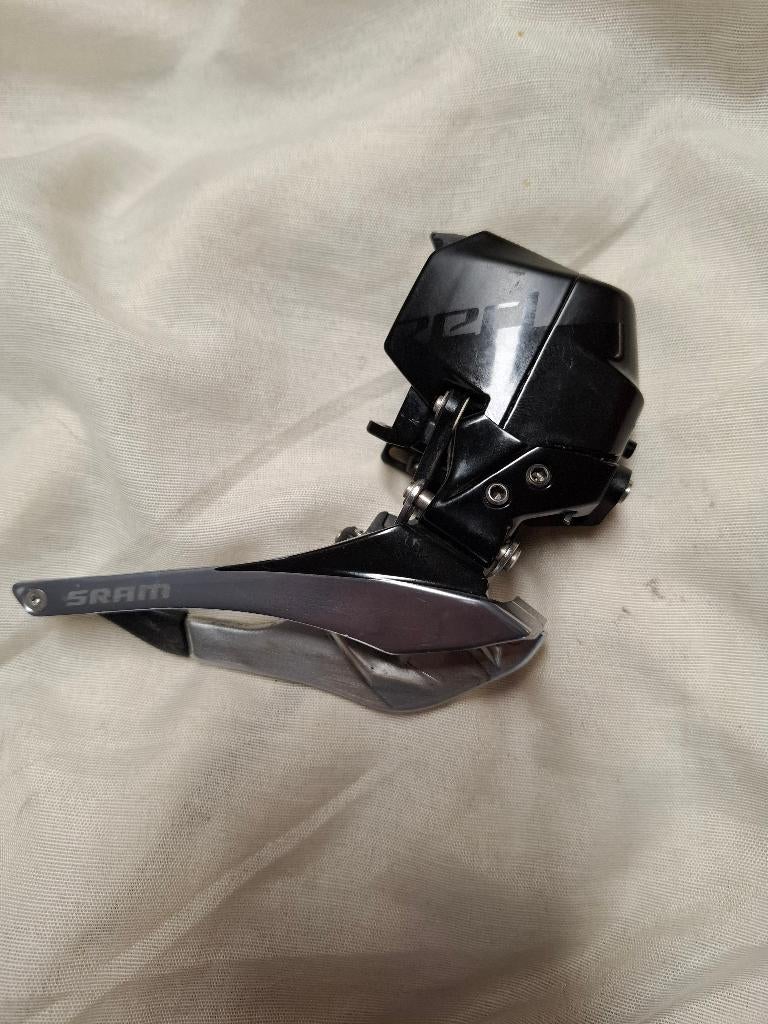 Dérailleur avant Sram red AXS  12 v, Vélos & Vélomoteurs, Vélos Pièces, Enlèvement ou Envoi, Comme neuf, Dérailleur ou Chaîne
