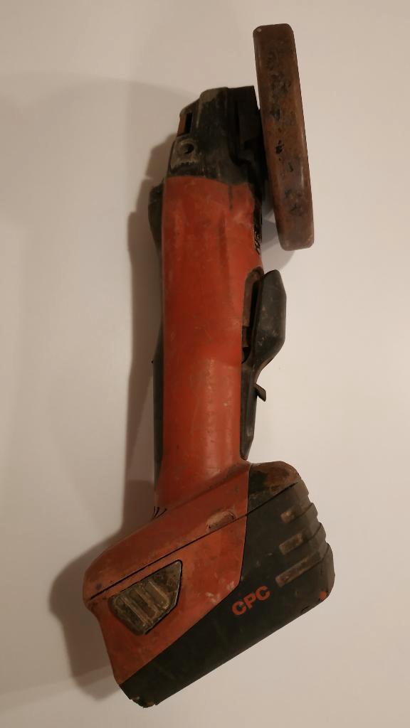 Meuleuse sur batterie HILTI AG 125-A22 - Avec batterie, Bricolage & Construction, Outillage | Meuleuses, Utilisé, Meuleuse d'angle