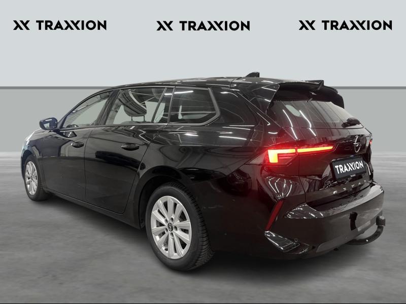 Opel Astra Sports Tourer Edition 1.2i 110pk PDC 360 - Carpla, Auto's, Euro 6, 1199 cc, Zwart, Emergency brake assist