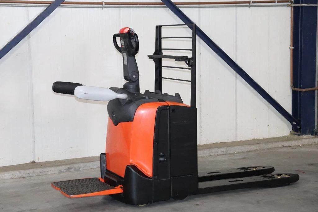 Toyota BT LPE200 2 ton elektrische pallettruck (bj 2019), Zakelijke goederen, Machines en Bouw | Heftrucks en Intern transport