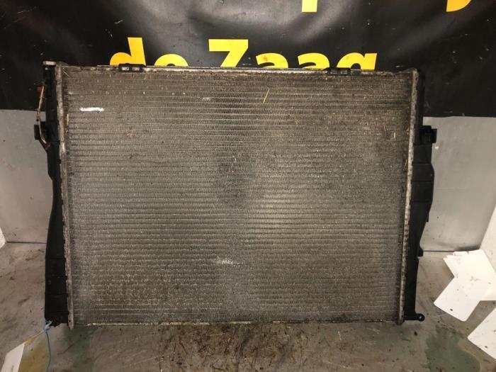 Radiateur van een BMW 1-Serie, Auto-onderdelen, Airco en Verwarming, BMW, Gebruikt, 3 maanden garantie, Ophalen of Verzenden