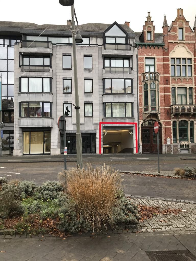 Garage dans le centre de Hasselt, Immo, Garages & Places de parking, Hasselt