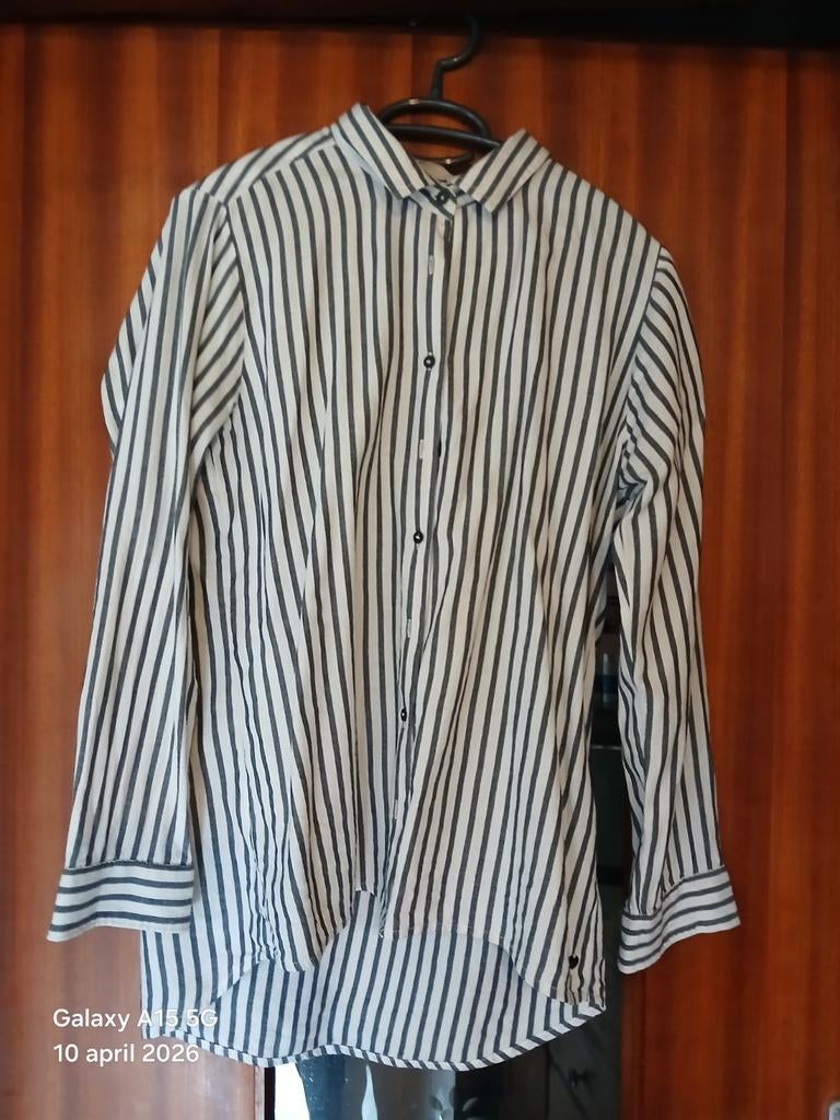 Garcia jeans hemd dames maatje S, Vêtements | Femmes, Enlèvement