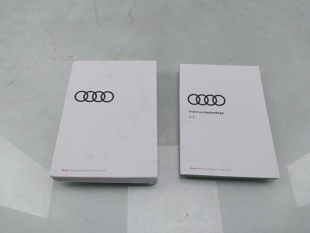 MANUEL UTILISATEUR Audi A3 Limousine (8YS) (|8Y0012732AK|), Utilisé, Audi