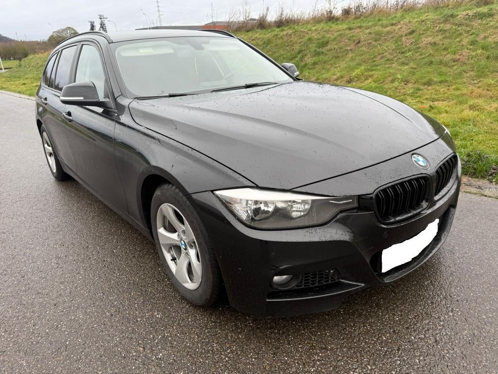 BMW 320d break avec contrôle technique, prêt à immatriculer., Autos, BMW, Cuir, Euro 5, Achat, Entreprise