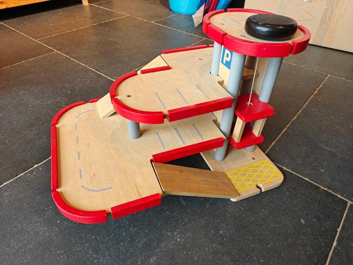 Garage station service en bois pour enfant, Kinderen en Baby's, Speelgoed | Houten speelgoed, Gebruikt, Overige typen, Ophalen
