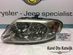 Koplamp links Chrysler Voyager 2001-2004, Gebruikt, -, Ophalen of Verzenden, -