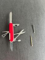 Zakmes Victorinox met  veel accesoires ! Koopje !, Ophalen of Verzenden, Zo goed als nieuw