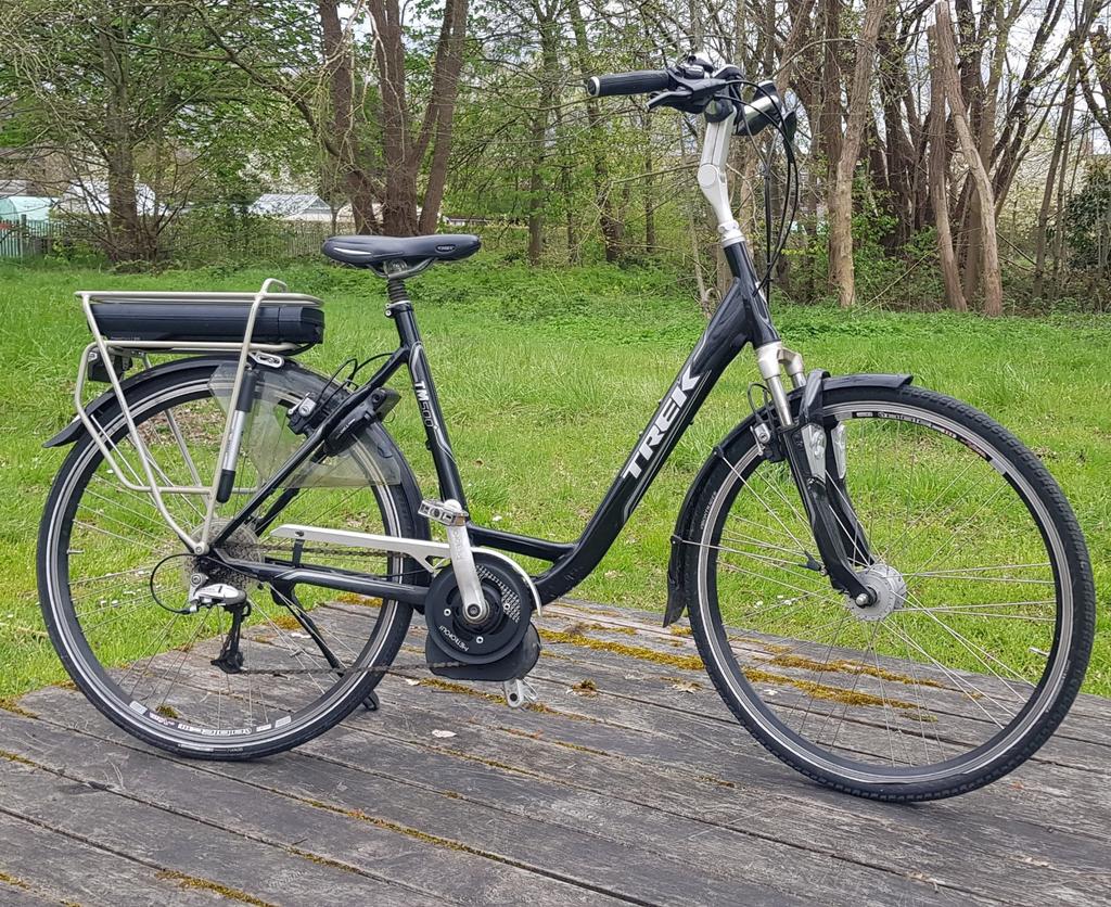 Vélo électrique Trek Bosch 400Wh Mid-Motor pour femmes, Vélos & Vélomoteurs, Enlèvement, Comme neuf