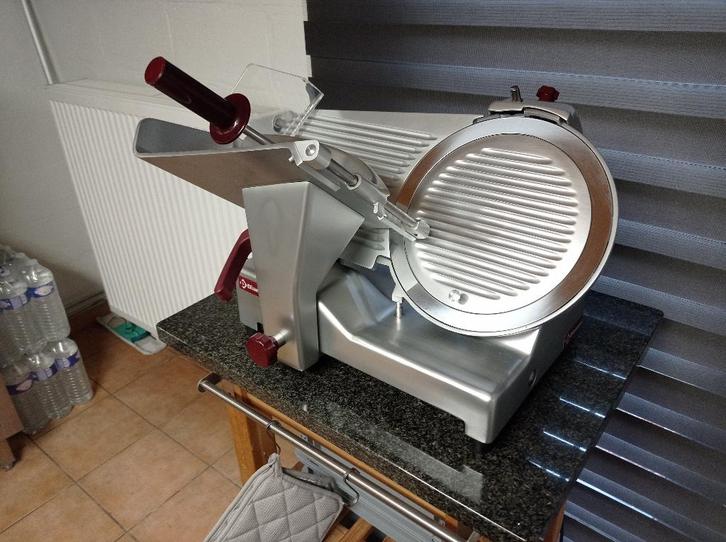 Trancheuse professionnelle DIAMOND - 300/TL, Articles professionnels, Horeca | Équipement de cuisine, Boulangerie et Boucherie