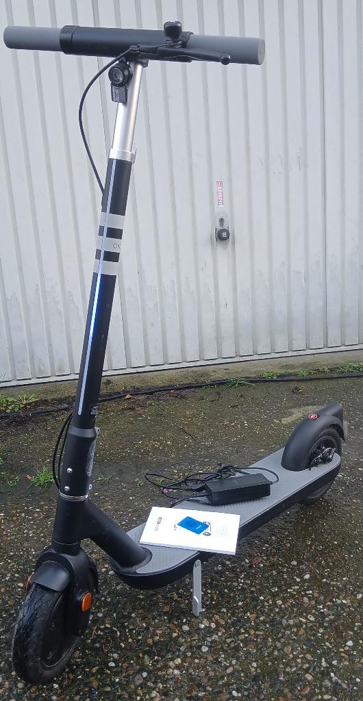 Okai Neon Lite - Slechts 53 km gereden - Topstaat, Fietsen en Brommers, Steps, Zo goed als nieuw, Elektrische step (E-scooter)