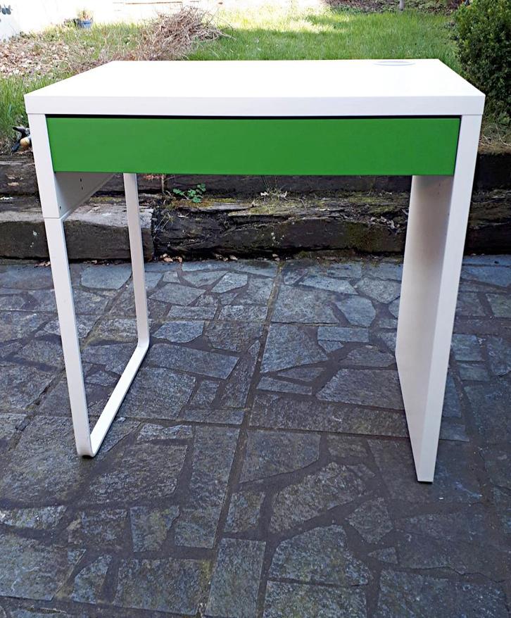 IKEA MICKE bureau, één lade, wit/groen, Huis en Inrichting, Bureaus, Zo goed als nieuw, Ophalen