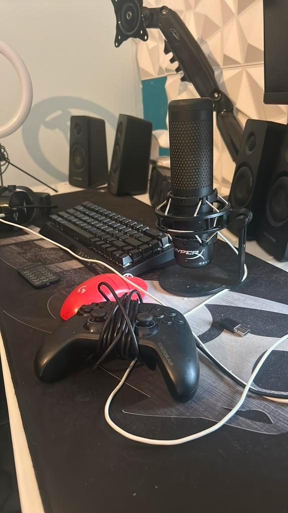 Tour pc le lot 750, Computers en Software, Desktop Pc's, Zo goed als nieuw, SSD, 32 GB, Gaming, Ophalen