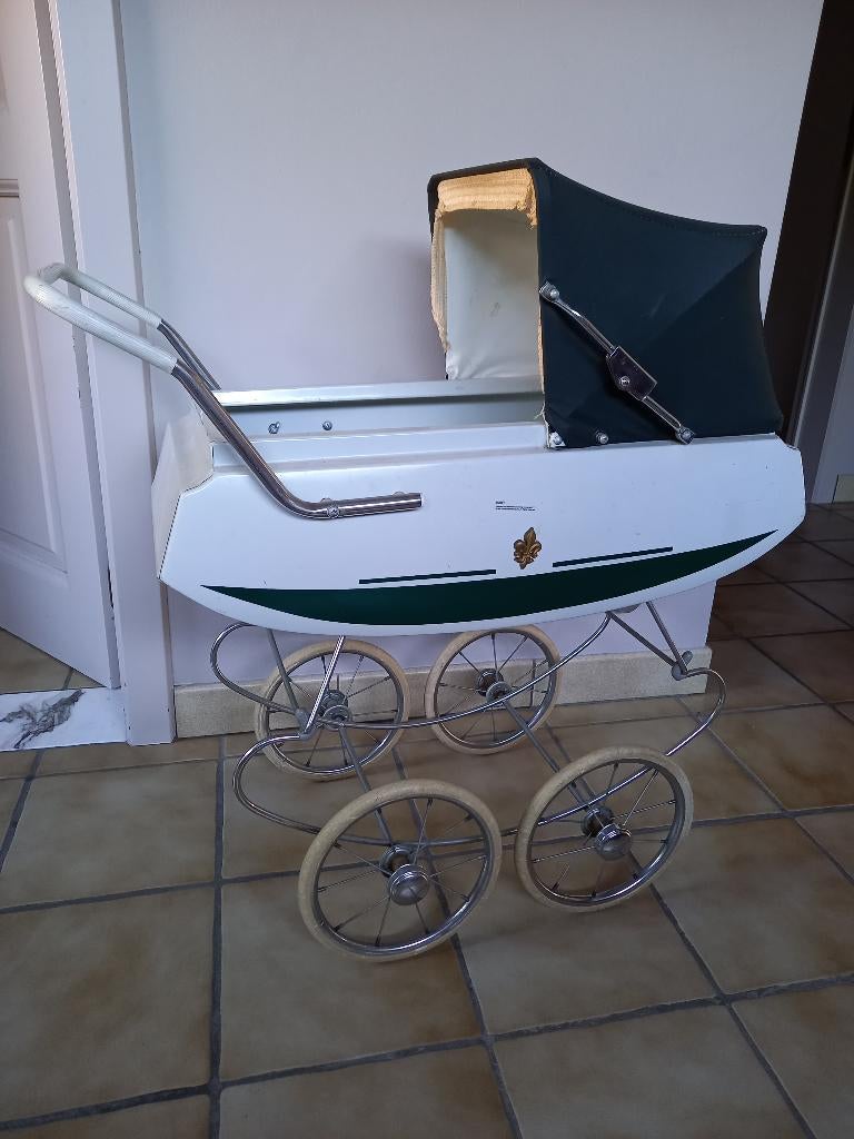 poppenwagen jaren '70, Ophalen, Gebruikt, Babypop