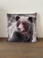 Coussin Unique Living avec ours 45 x 45 cm, Enlèvement ou Envoi, Neuf