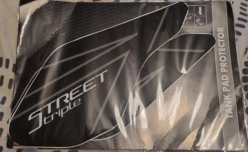 Protection réservoir pour les genoux triumph street triple, Particulier