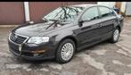 Volkswagen Passat Benzine 2006 Zonder schade, Auto's, Volkswagen, Stof, Zwart, Parkeersensor, Bruin