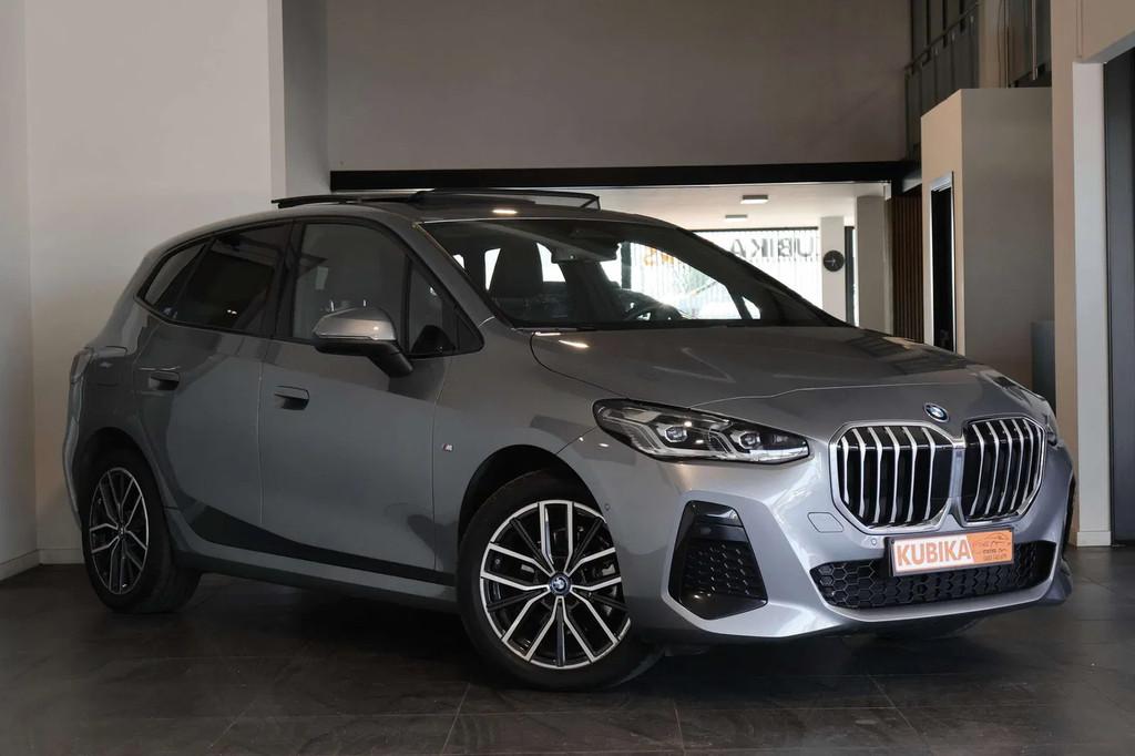 BMW 2 Serie Tourer 225 Active PHEV BTW* Camera M-Pack Garant, Auto's, Gebruikt, Zwart, 136 pk, 5 zetels
