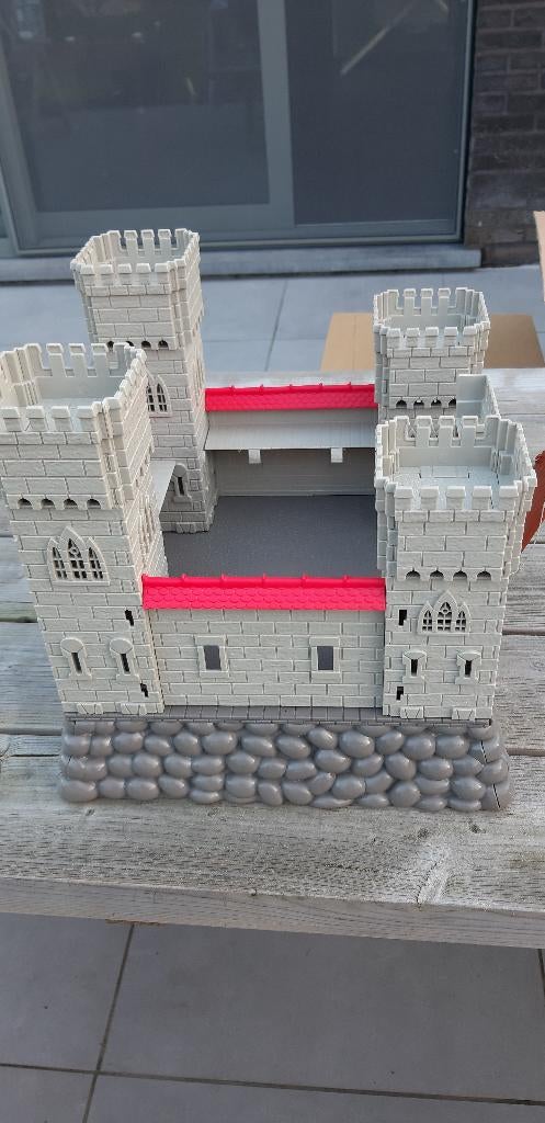 oud plastiek speelgoed kasteel, Ophalen of Verzenden