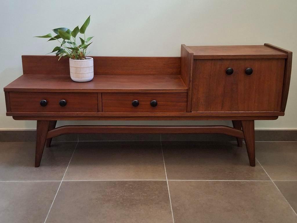 Prachtig vintage lowboard, Ophalen