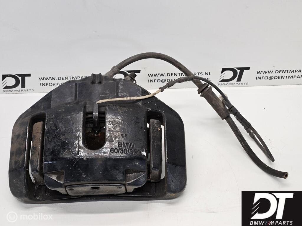Remklauw rechtsvoor BMW M3 E92 S65 V8 S65B40 34112283362, Gebruikt, Ophalen of Verzenden, BMW, BMW