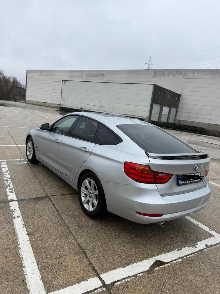 Bmw GT 318, Auto's, BMW, Particulier, 3 Reeks GT, Airconditioning, Diesel, Euro 5, 4 deurs, Automaat, Zilver of Grijs, Zwart, Leder