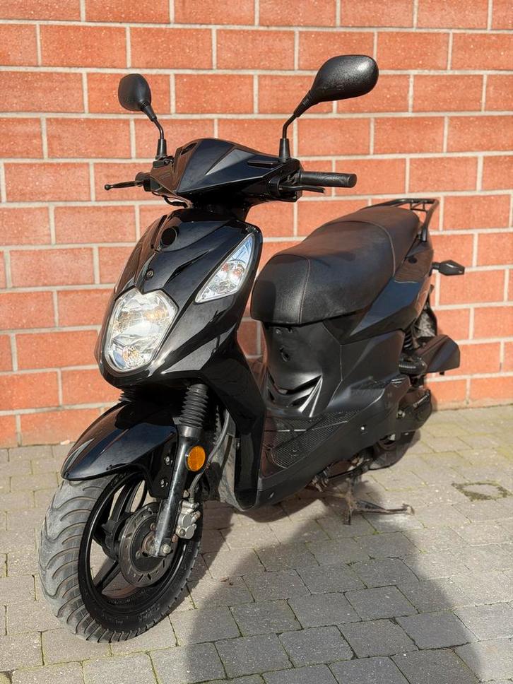 Sym Orbit 2 (Klasse A), Fietsen en Brommers, Scooters | Overige merken, Zo goed als nieuw, Klasse A (25 km/u), Benzine, Ophalen