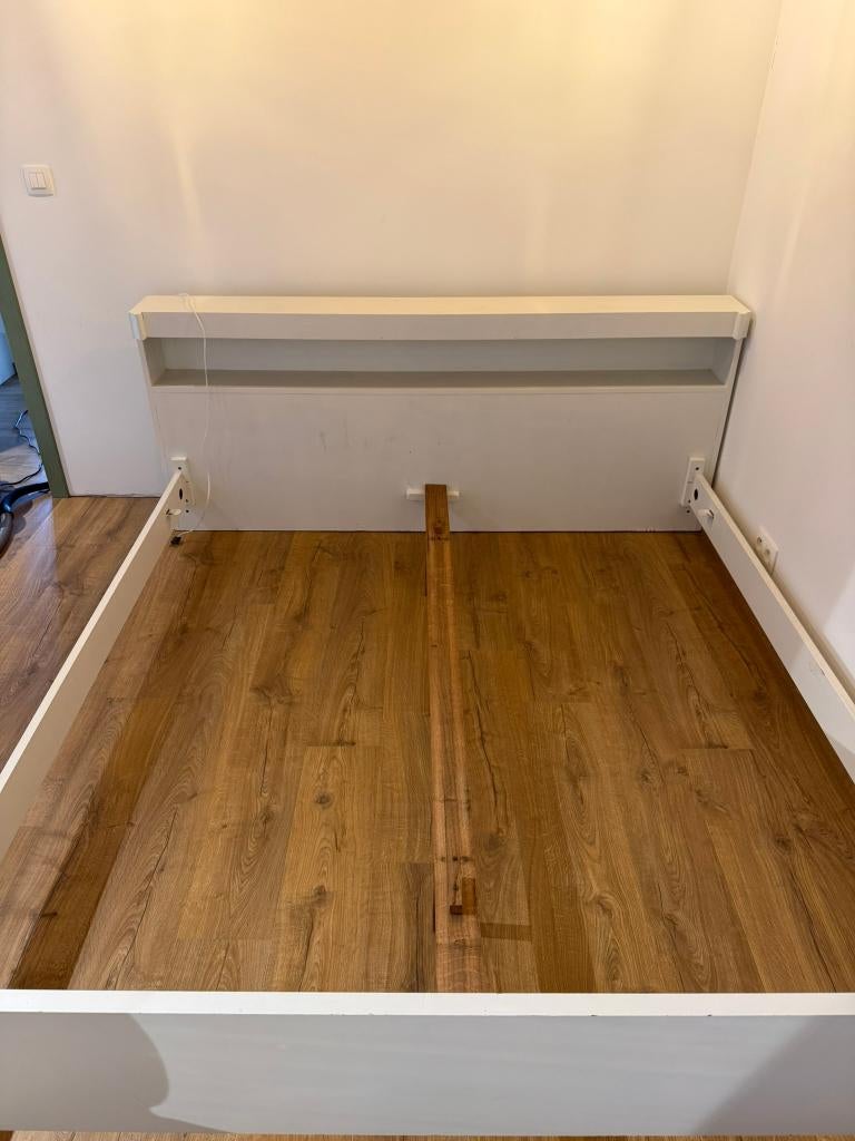 houten bedframe | GRATIS op te halen, Huis en Inrichting, Ophalen, Gebruikt, Wit, Tweepersoons