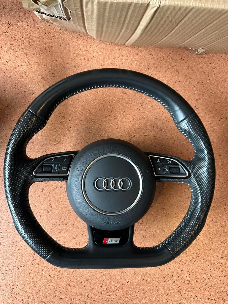 Volant Audi Sline méplat A1 A3 8v Q3, Autos : Pièces & Accessoires, Enlèvement ou Envoi, Audi